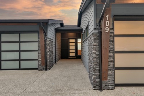 109-2332 Copper Rock Crt, Langford, BC 