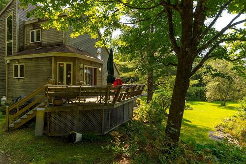 Balcon - 246 Ch. Lowry, Sutton, QC - Outdoor