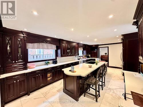 Room1 - 257 Fincham Avenue, Markham, ON - Indoor Photo Showing Kitchen