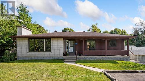 571 DAVID STREET  Gravenhurst (Muskoka (S)), ON P1P 1M1