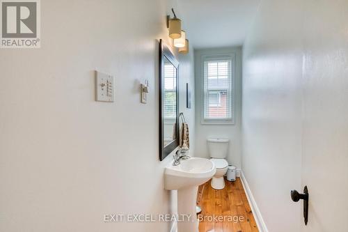 615 Moffat Street, Pembroke, ON - Indoor Photo Showing Bathroom