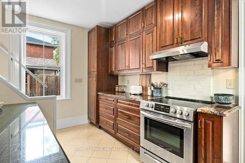 7 Forin Street, Belleville (Belleville Ward), ON - Indoor Photo Showing Kitchen