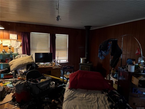 10667 Cedar Dr, Youbou, BC 