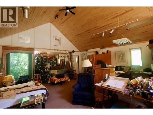 1427 Hartley Road, Golden, BC - Indoor