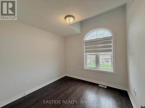 118 Finegan Circle, Brampton, ON - Indoor Photo Showing Other Room