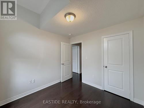 118 Finegan Circle, Brampton, ON - Indoor Photo Showing Other Room