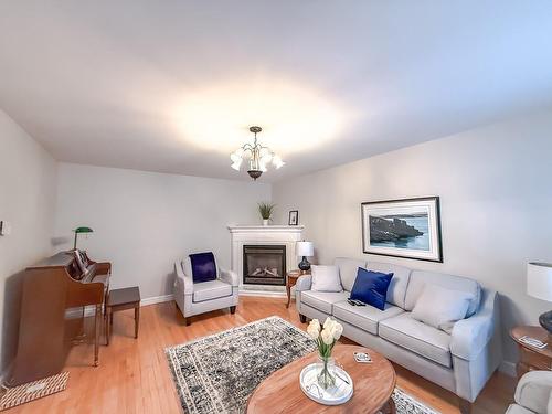 16 Heneys Pond Road, Bay Roberts, NL 