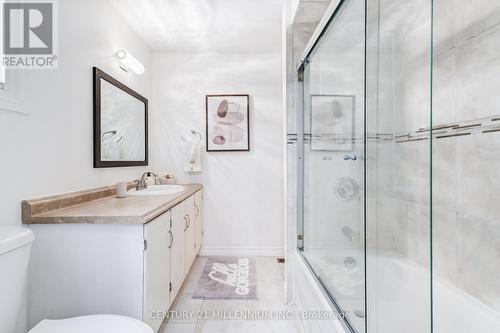6959 Cadiz Crescent, Mississauga, ON - Indoor Photo Showing Bathroom