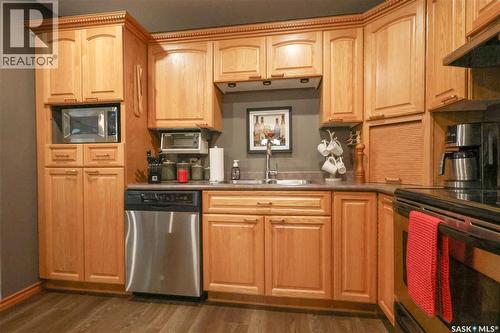 105 Crestview Drive, Lakeland Rm No. 521, SK - Indoor Photo Showing Kitchen With Stainless Steel Kitchen With Double Sink