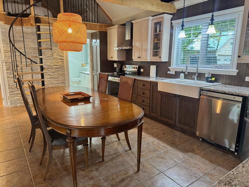 Cuisine - 108 Ch. Rousseau, Weedon, QC - Indoor