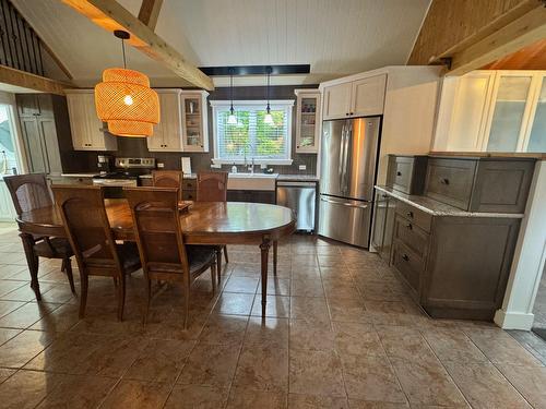 Cuisine - 108 Ch. Rousseau, Weedon, QC - Indoor