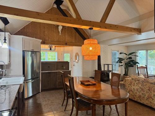 Cuisine - 108 Ch. Rousseau, Weedon, QC - Indoor Photo Showing Dining Room