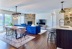 5-8215 Rue de Londres  Brossard, QC J4Y 0L5