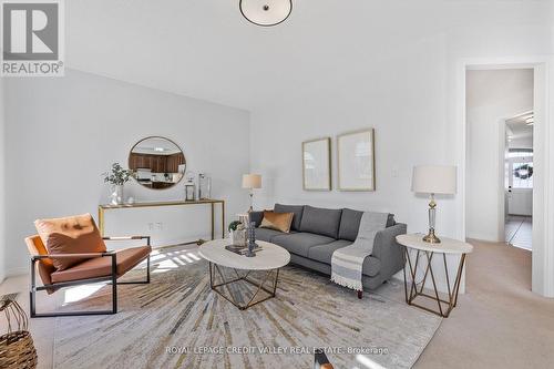14 Larande Court, Brampton, ON - Indoor Photo Showing Living Room