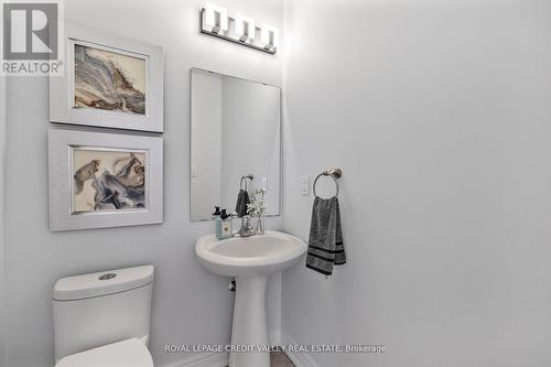 14 Larande Court, Brampton, ON - Indoor Photo Showing Bathroom