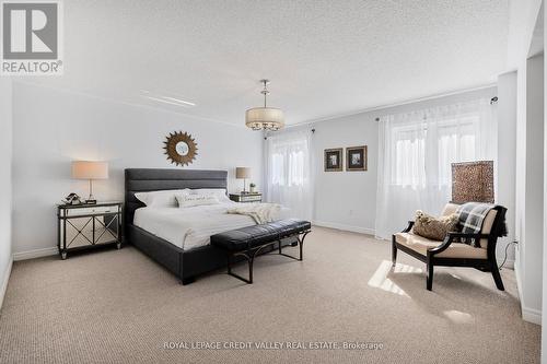 14 Larande Court, Brampton, ON - Indoor Photo Showing Bedroom