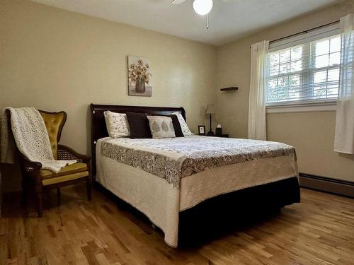 756 Forsythe Street, New Waterford, NS 