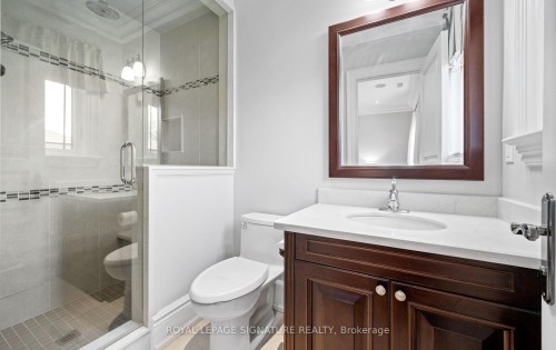 6845 Second Line W, Mississauga, ON - Indoor Photo Showing Bathroom