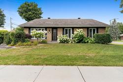 1340 Rue des Patriotes  L'Ancienne-Lorette, QC G2E 4G5