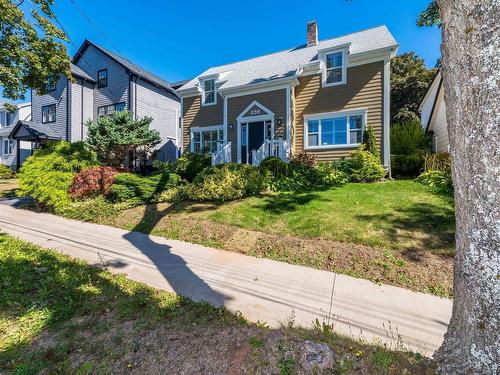 1139 Dalhousie Street, Halifax, NS 