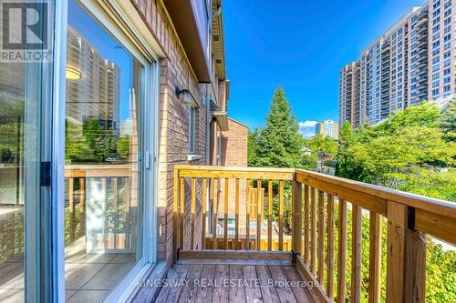 61 - 50 Strathaven Drive, Mississauga, ON - Outdoor