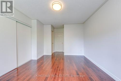 61 - 50 Strathaven Drive, Mississauga, ON - Indoor Photo Showing Other Room