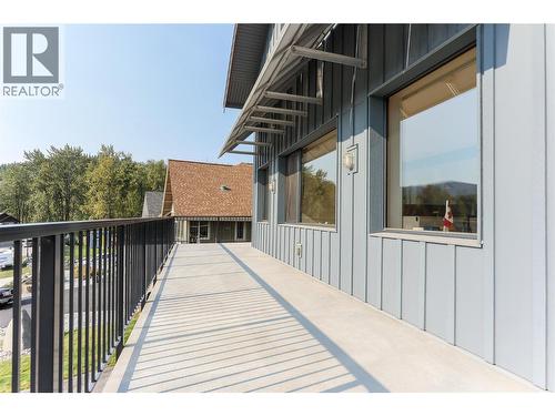 1006 Silvertip Road, Rossland, BC - Outdoor With Exterior