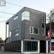 899 DUNDAS STREET W  Toronto, ON M6J 1V9