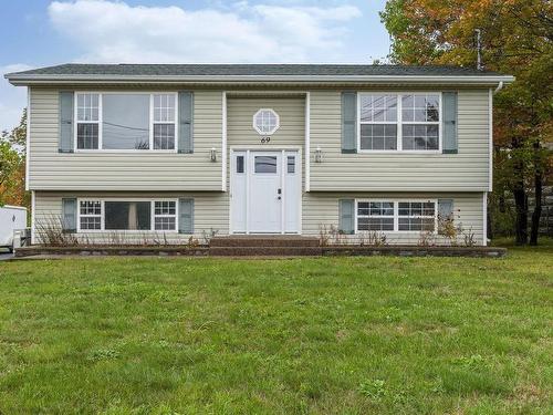 69 Lakecrest Drive, Dartmouth, NS 