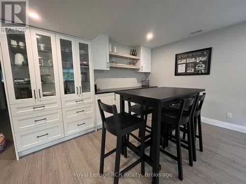 52 Birch Street, South Bruce Peninsula, ON - Indoor Photo Showing Dining Room