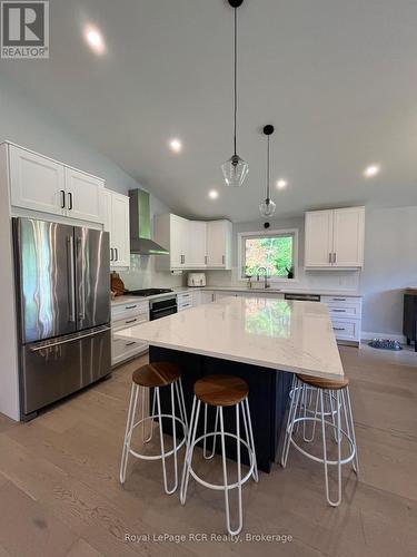 52 Birch Street, South Bruce Peninsula, ON - Indoor Photo Showing Kitchen With Upgraded Kitchen