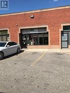 17 - 6790 DAVAND DRIVE  Mississauga, ON L5T 2G5