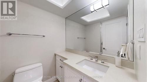 803 - 47 St Clair Avenue W, Toronto, ON - Indoor Photo Showing Bathroom