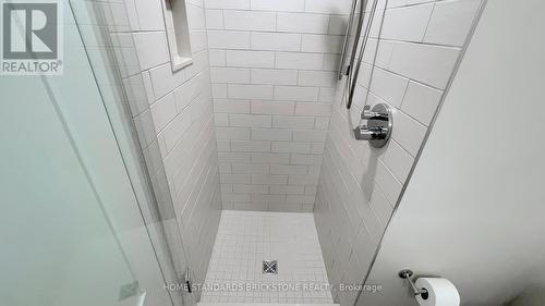 803 - 47 St Clair Avenue W, Toronto, ON - Indoor Photo Showing Bathroom