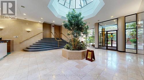 803 - 47 St Clair Avenue W, Toronto, ON - Indoor Photo Showing Other Room