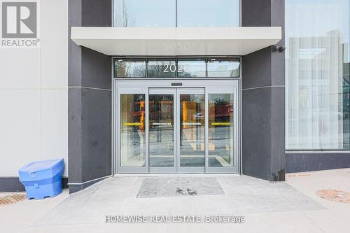 709 - 2020 Bathurst Street, Toronto, ON - Outdoor With Balcony With Exterior