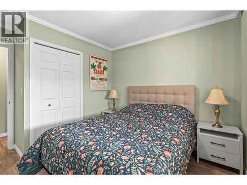 4600 Bella Vista Road Unit# 35, Vernon, BC - Indoor Photo Showing Bedroom