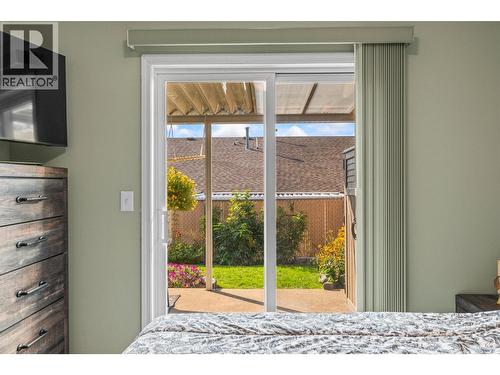 4600 Bella Vista Road Unit# 35, Vernon, BC - Indoor Photo Showing Bedroom