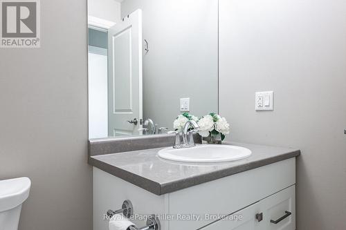 3 Orr Street, Stratford, ON - Indoor Photo Showing Bathroom