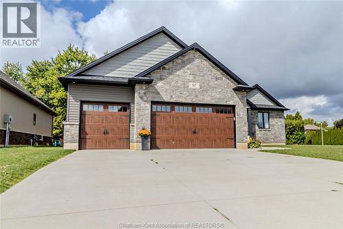 97 Sleepy Meadow Drive, Blenheim, ON - Outdoor