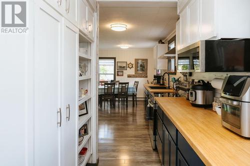 260 Main Street, Traytown, NL - Indoor Photo Showing Kitchen