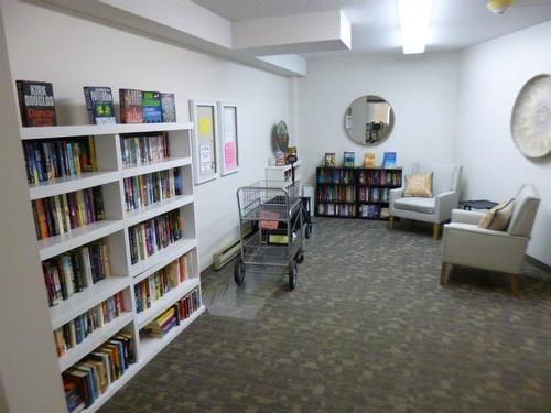 103 800 Gordon Street, Thunder Bay, ON - Indoor