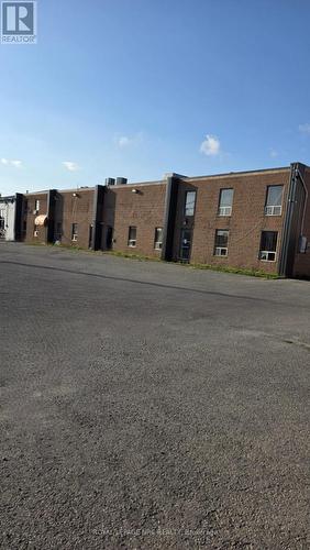 12-18 Clark Street S, Welland (Broadway), ON 