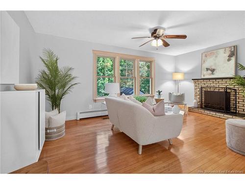 260 Woodbridge St, Fredericton, NB 