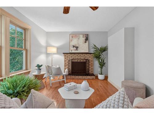 260 Woodbridge St, Fredericton, NB 