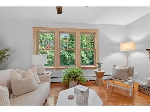 260 Woodbridge St, Fredericton, NB 