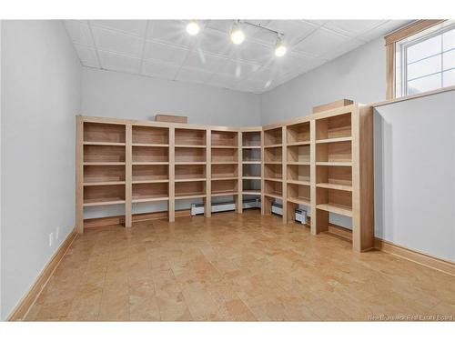 260 Woodbridge St, Fredericton, NB 