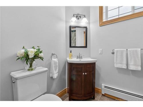 260 Woodbridge St, Fredericton, NB 