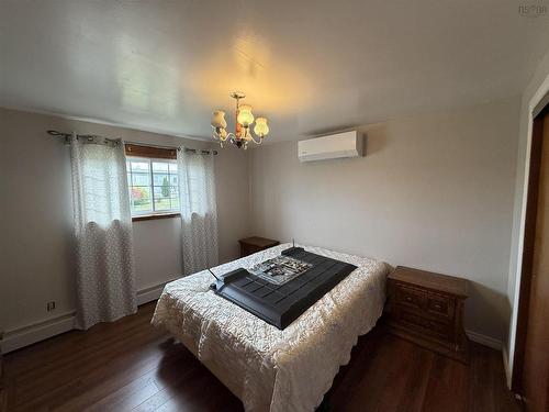 64 Macnamara Drive, Glace Bay, NS 