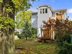 2793 Connolly Street  Halifax, NS B3L 3N1